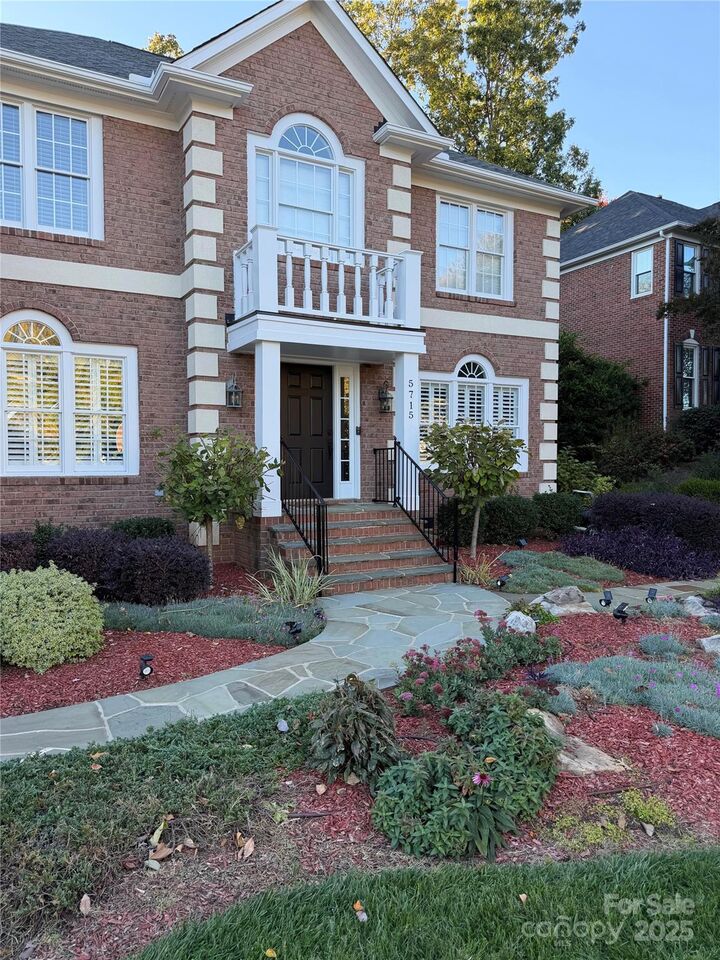 Property Photo: 5715 Hartfield Downs Drive NC 28269