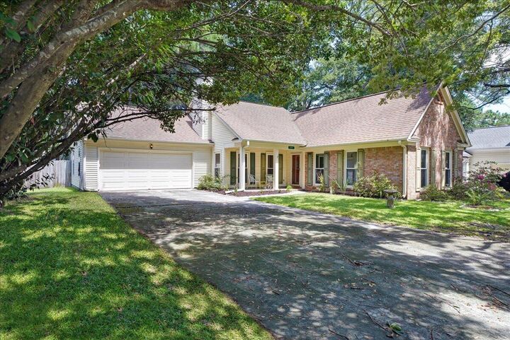 Property Photo: 115 Saint Awdry Street SC 29485