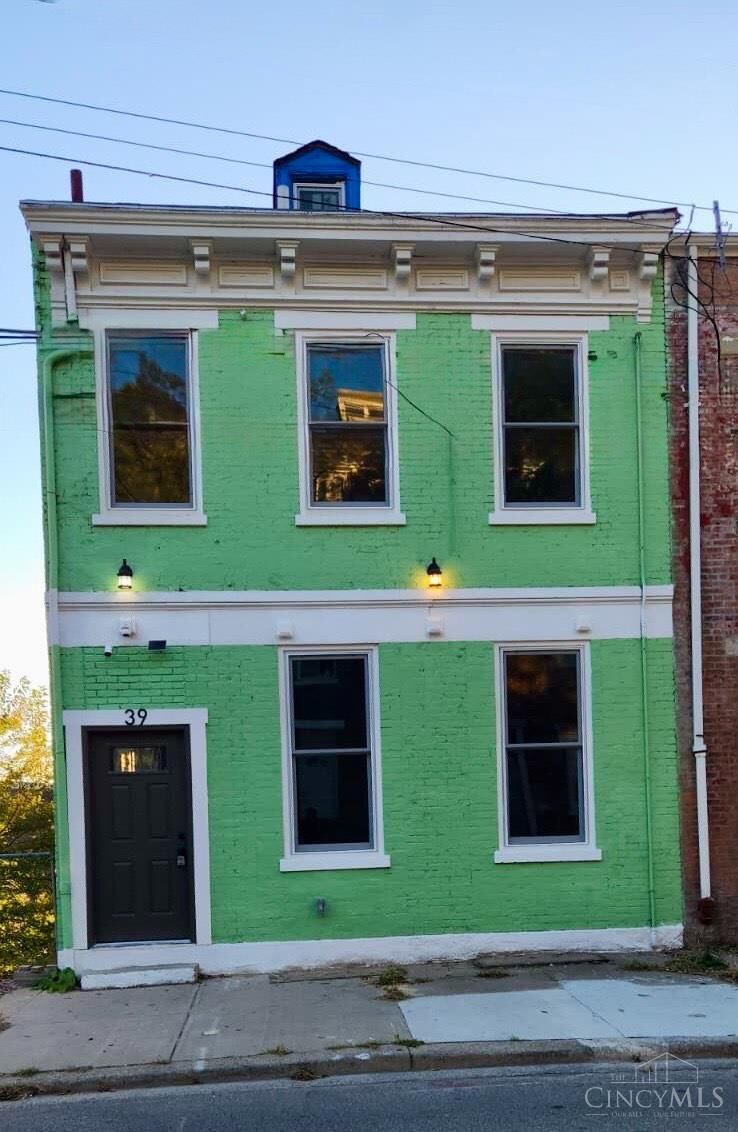 Property Photo: 39 E Clifton Avenue OH 45202