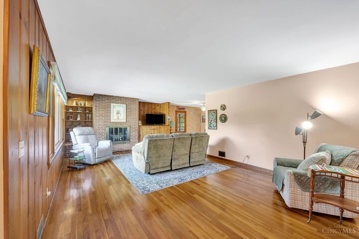 Property Photo: 5314 Hillcrest Drive OH 45056