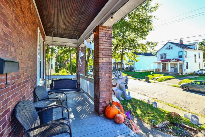 Property Photo: 4216 Bell Street OH 45212