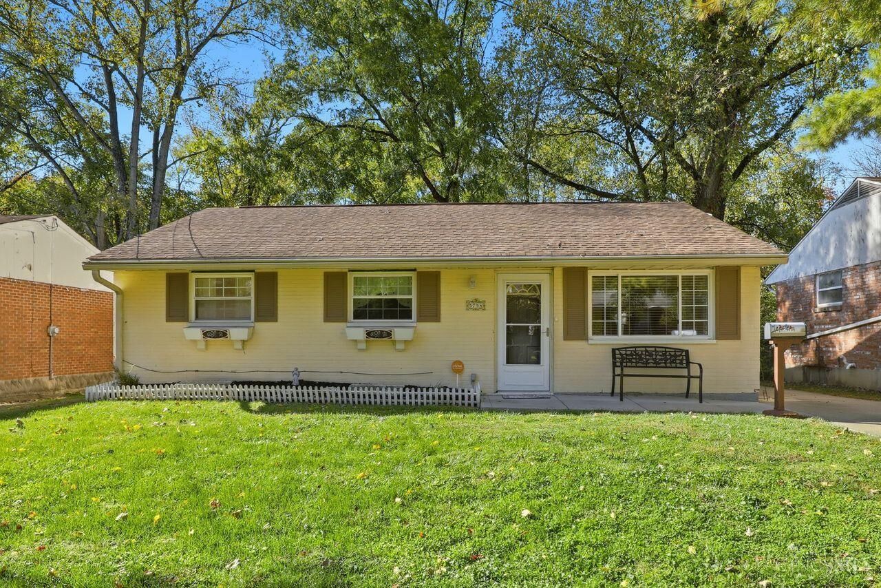 Property Photo: 5754 Nightingale Court OH 45227