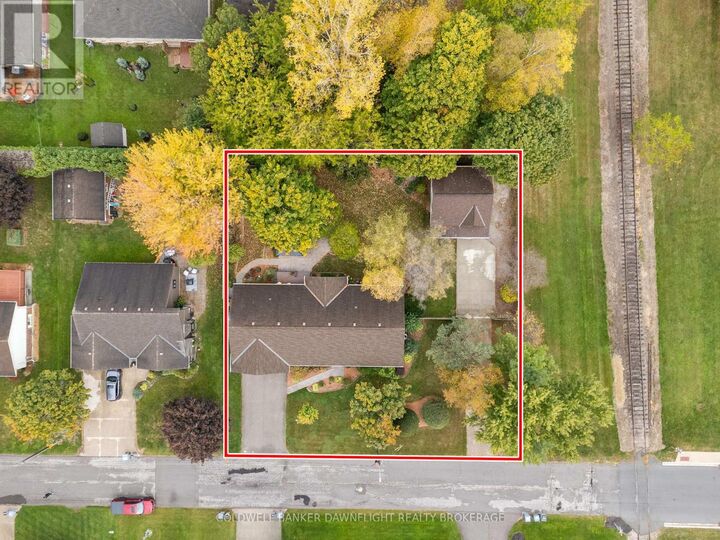 Property Photo: 224 Waterloo Street ON N0M 1S2