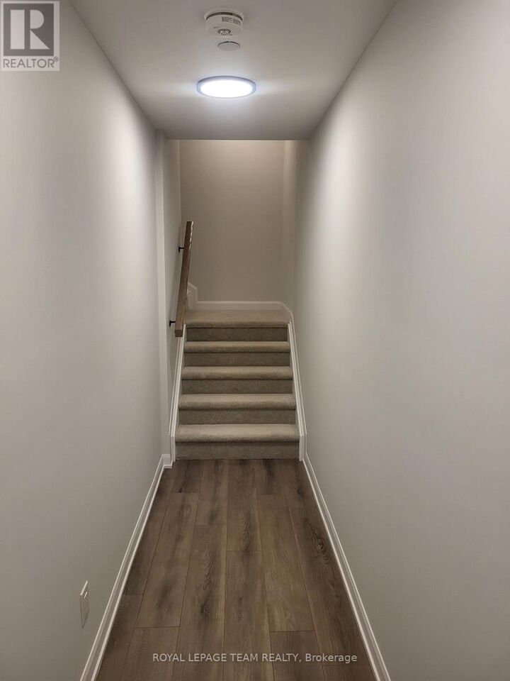 Photo de la propriété: 801 Glenroy Gilbert Drive 22 ON K2J 5R6