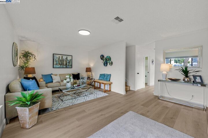 Property Photo:  4201 Saturn Way  CA 94587 