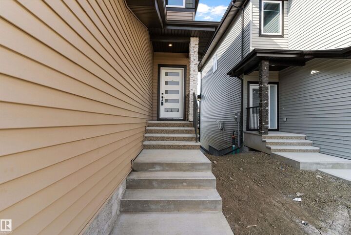 Property Photo:  81 Meadowgrove Lane  AB T7X 0W2 