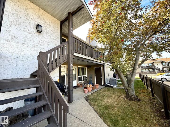 Property Photo:  1166 Saddleback Road NW  AB T6J 4Z4 