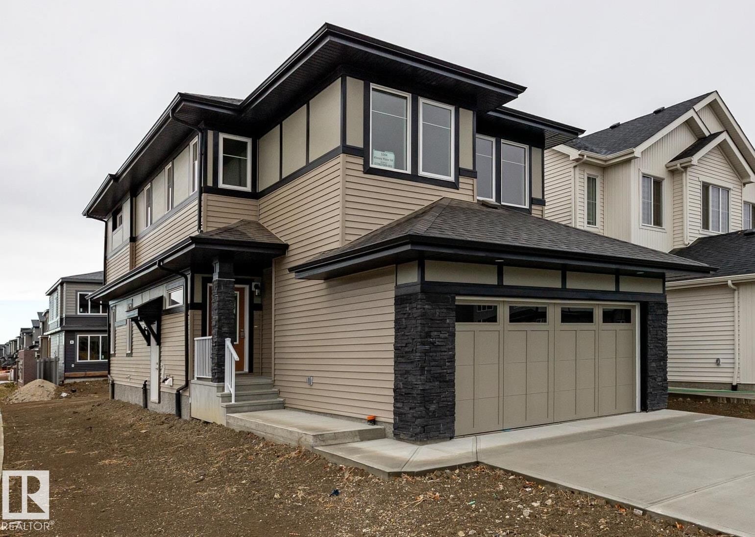 Property Photo: 5264 Kinney Place SW AB T6W 1A8