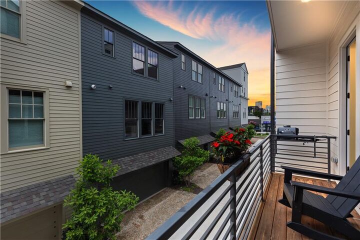 Property Photo: 658 Bull Street SE GA 30315