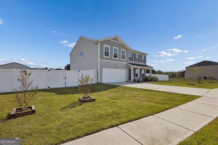 Property Photo:  455 Tondee Way  GA 31320