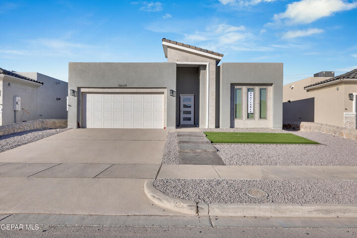 12840 Fredericksberg Avenue  El Paso TX 79928 photo