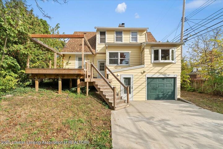 Property Photo:  119 Kensington Road  MI 48823 