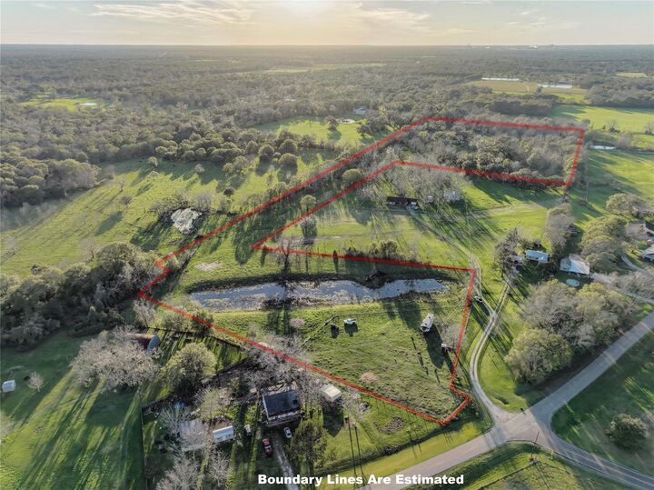 Property Photo: 4995 County Road 356 TX 77422