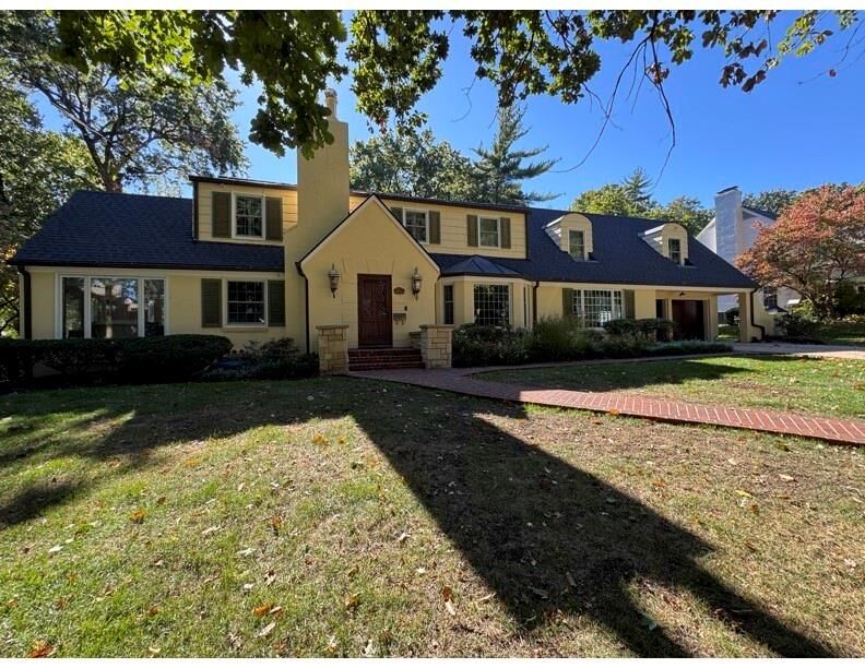 Property Photo:  2501 W 64th Street  KS 66208