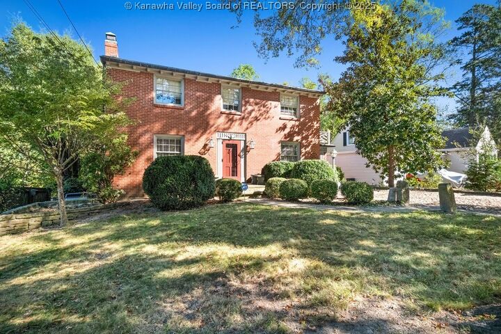 Property Photo:  1540 Hampton Road  WV 25314