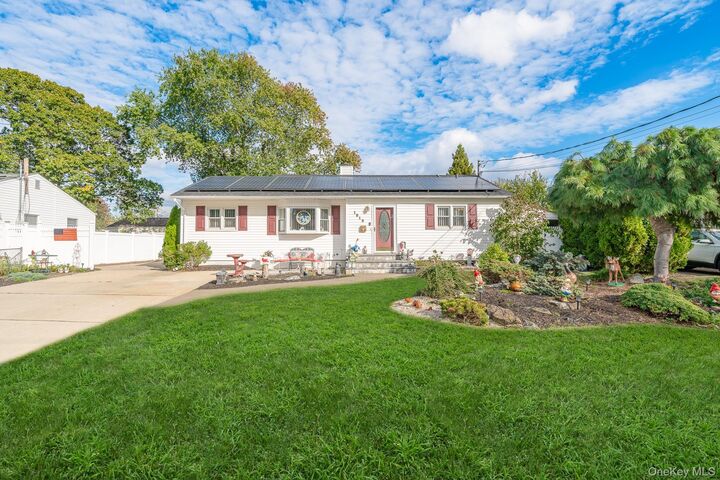 1019 Carll Drive  Bay Shore NY 11706 photo