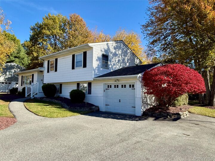 Property Photo: 14 Somerset Drive NY 10992