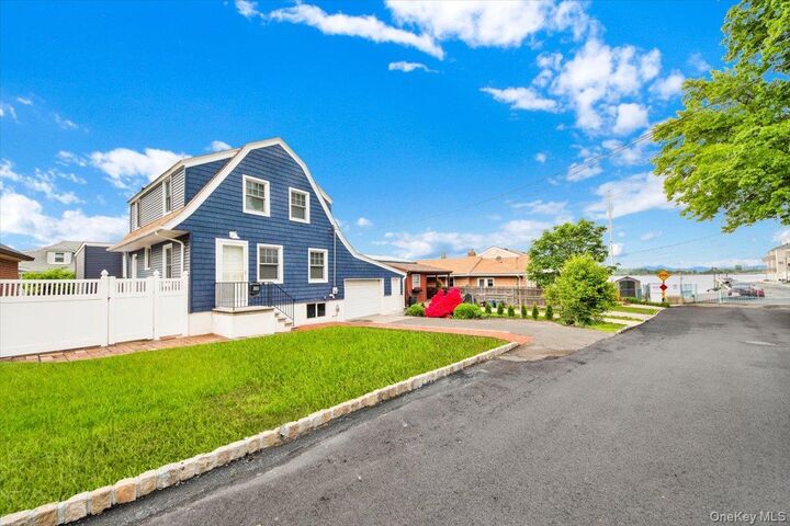 Property Photo: 211 Bowne Street NY 10464