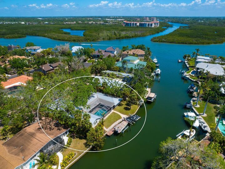 Property Photo:  1248 Northport Drive  FL 34242 