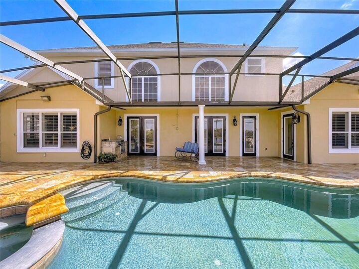 Property Photo: 2462 Linkwood Avenue FL 34711