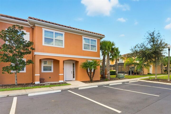Property Photo: 2624 Bugatti Court FL 34746