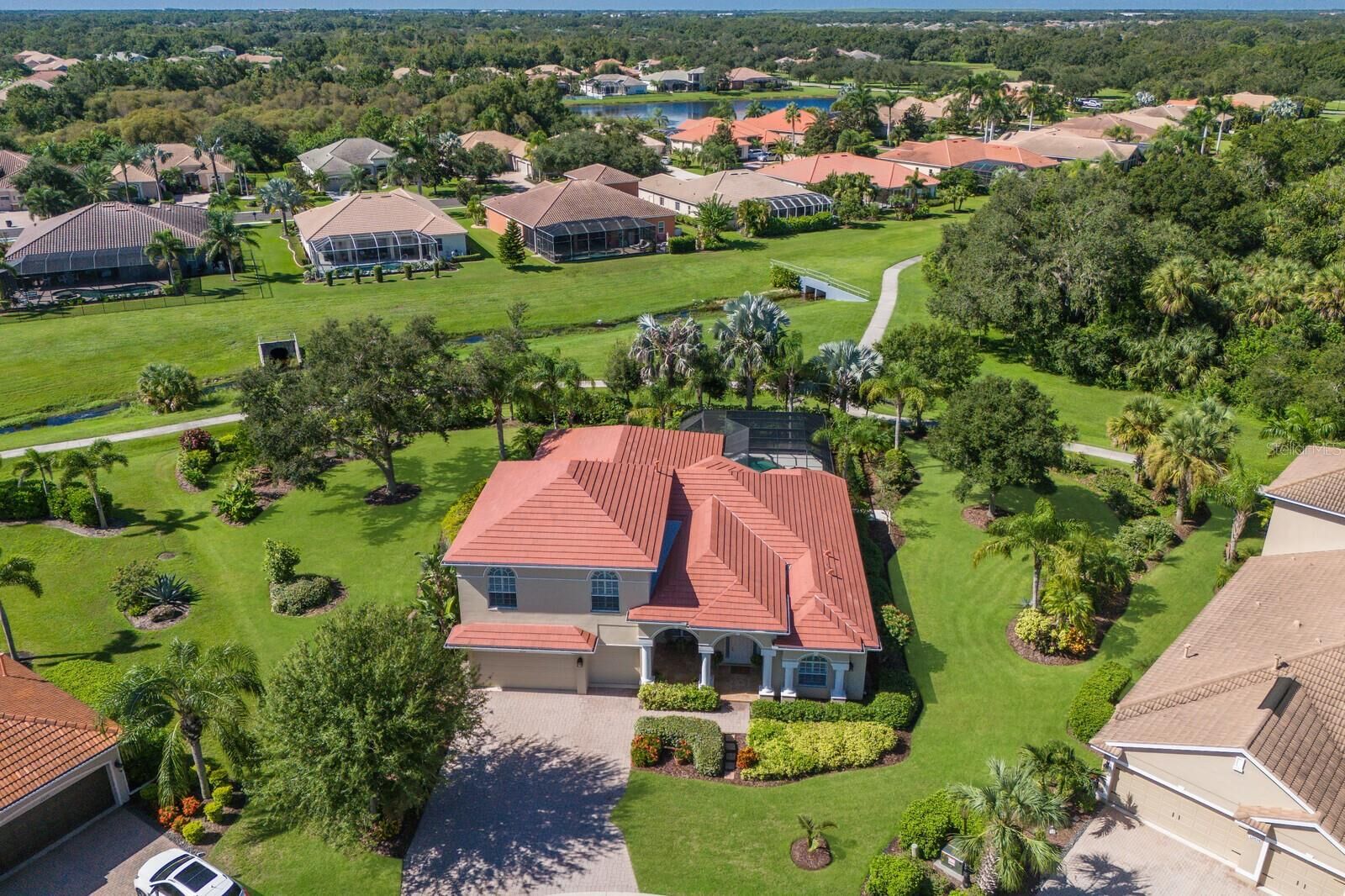 Property Photo:  12838 Daisy Place  FL 34212 