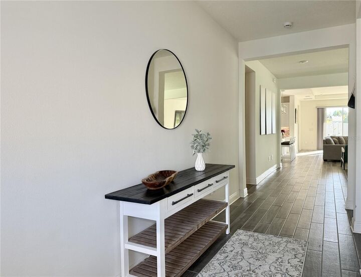 Property Photo:  9435 Sanders Park Place  FL 33584