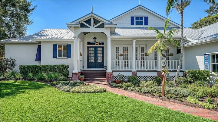 Property Photo: 3930 Elysian Woods Lane FL 34231