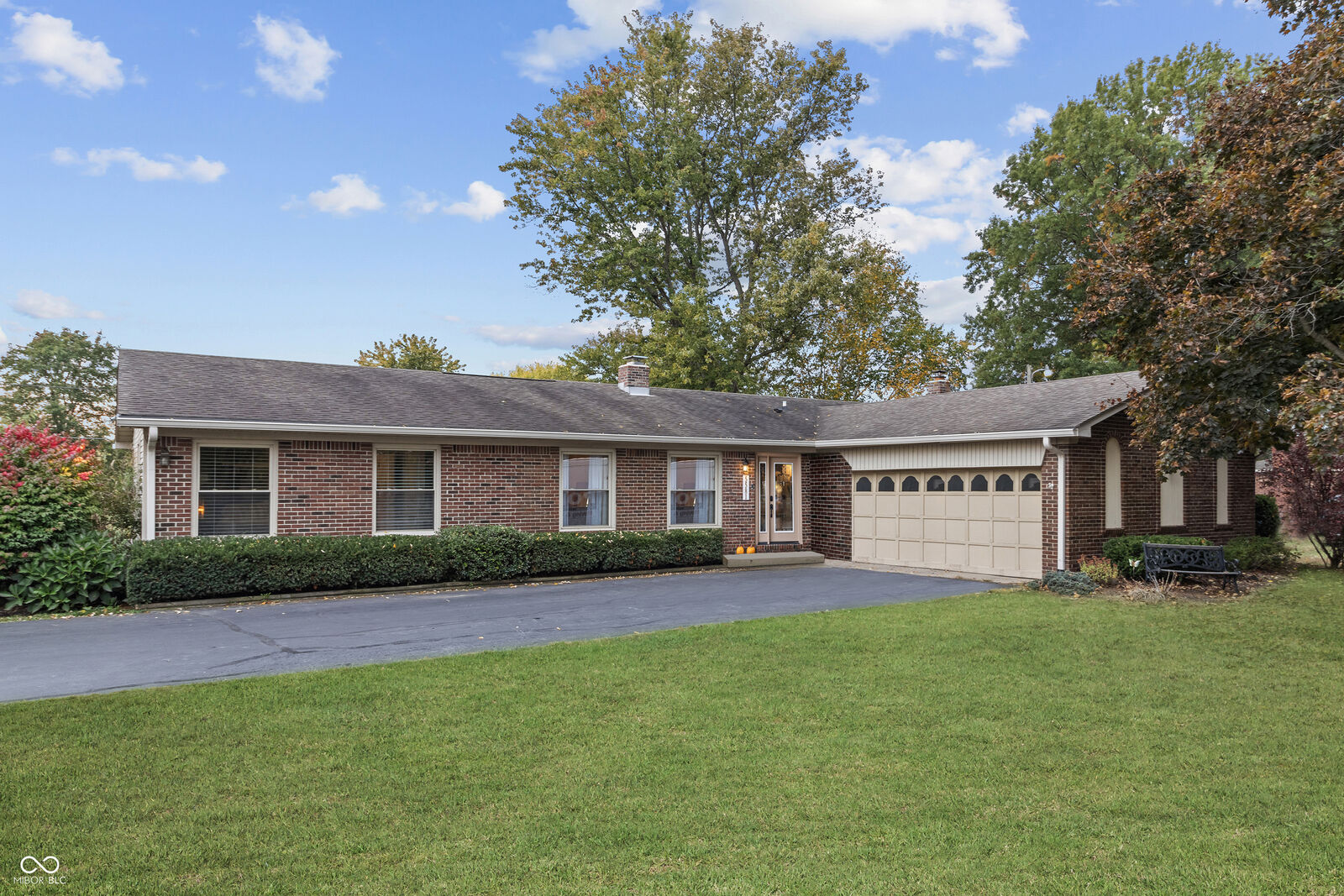 Property Photo: 5581 E County Road 350 S IN 46168