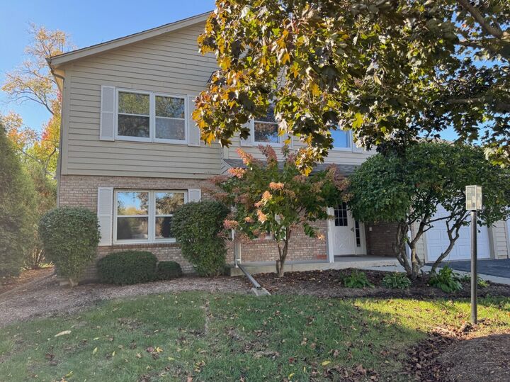 Property Photo: 939 Crestwood Dr 1D WI 53105