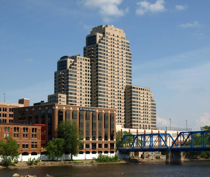 Property Photo:  33 Campau Circle NW  MI 49503 