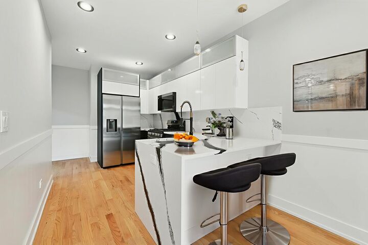 Property Photo: 6327 S Langley Avenue S 2 IL 60637