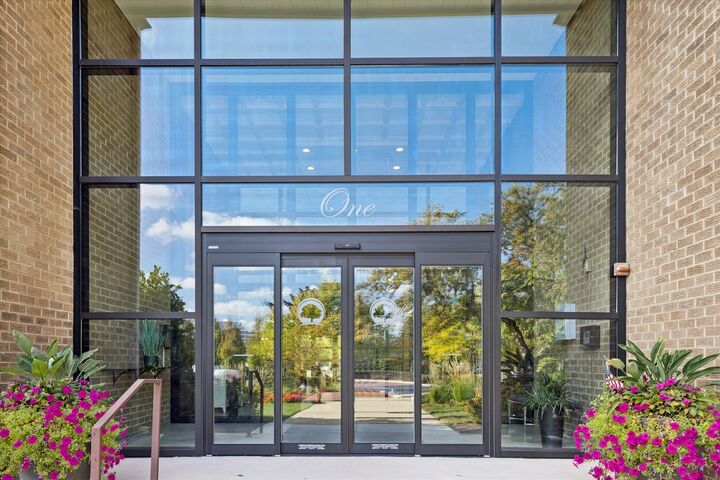 Property Photo:  1 Oak Brook Club Drive A312  IL 60523 