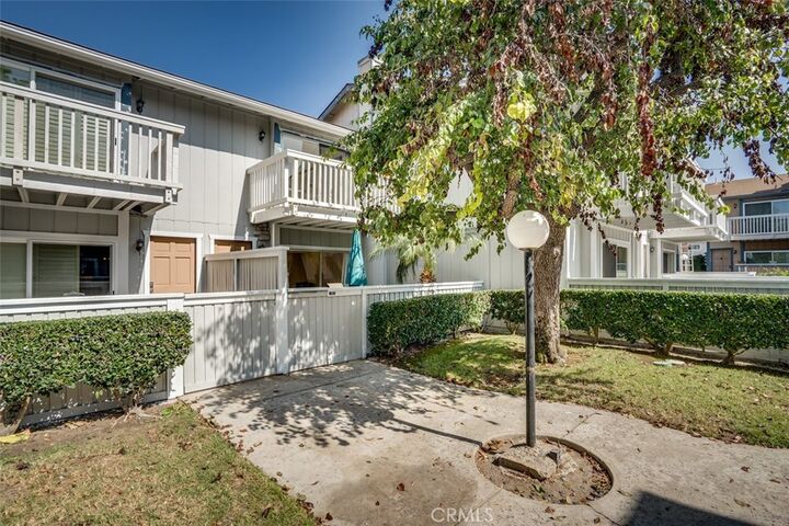 16734 Algonquin Street 6  Huntington Beach CA 92649 photo