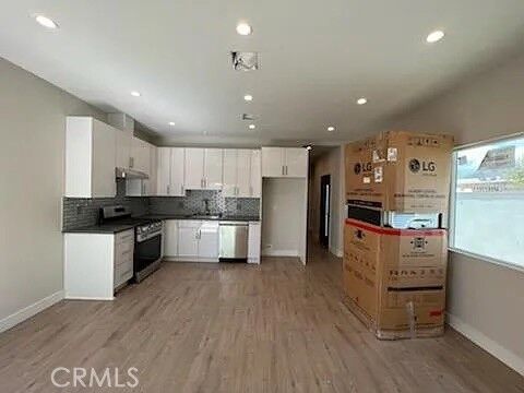 Property Photo: 9156 Morehart Avenue CA 91331
