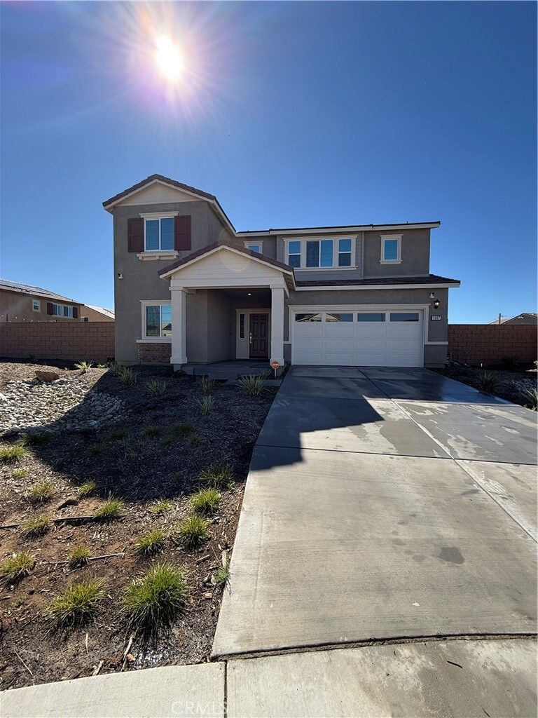 Property Photo: 1307 Arcangela CA 92571