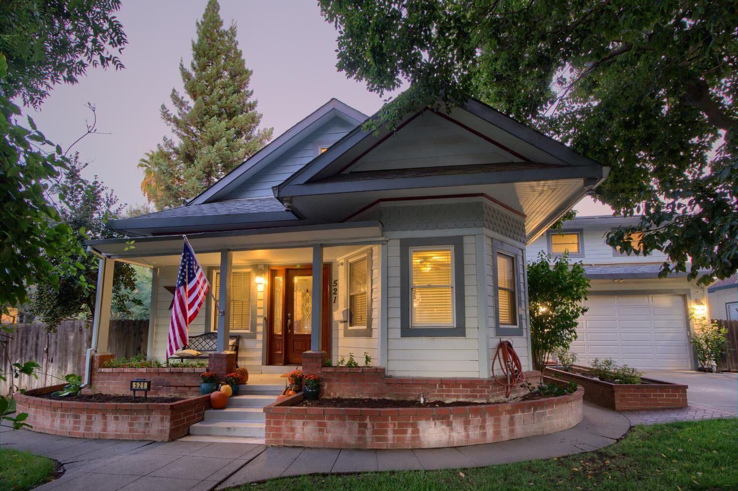 Property Photo:  521 4th Street  CA 95695 