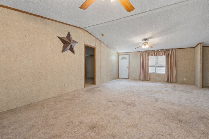 Property Photo: 318 Autumn Rd TN 37357