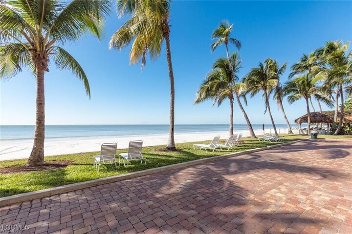 Property Photo: 21590 Widgeon Terrace 98 FL 33931