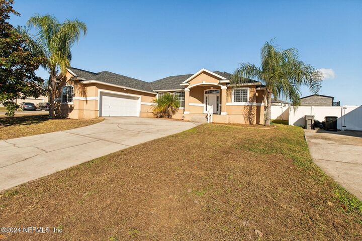 Property Photo: 2955 Ravine Hill Drive FL 32068