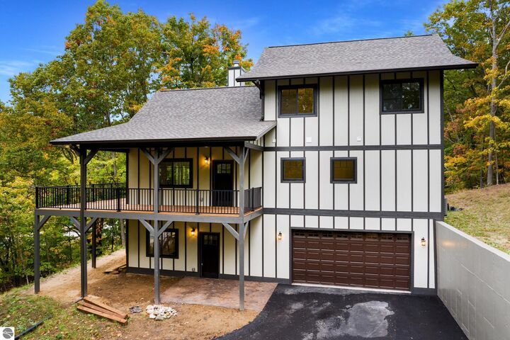 Property Photo:  4099 S Sugar Loaf Mountain Road  MI 49621 