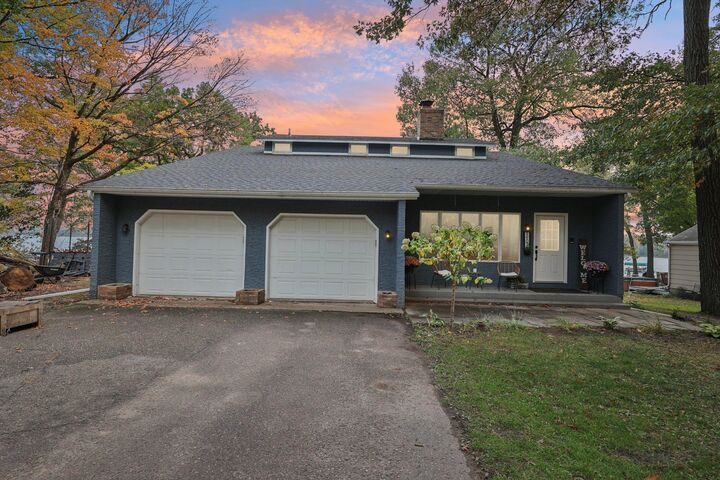 Property Photo:  9907 Bonnie Glen Parkway  MN 55013