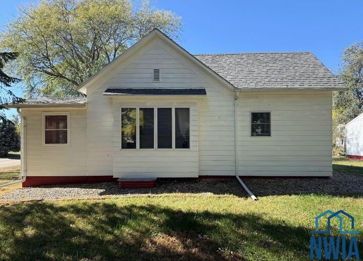 Property Photo: 615 16th St IA 51023