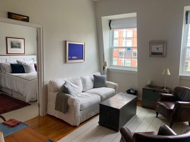 Property Photo: 341 Beacon 5A MA 02116