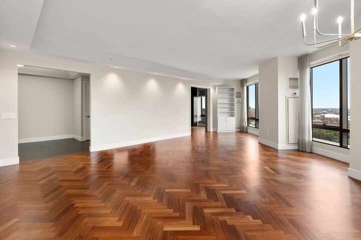 Property Photo: 1 Avery 33A MA 02111