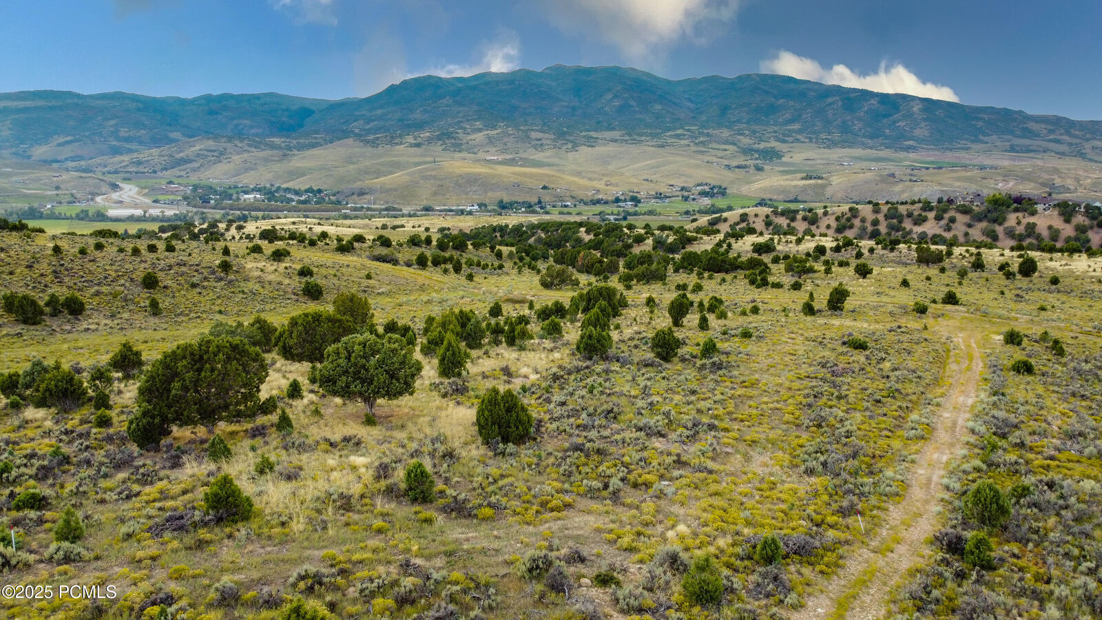 Property Photo:  1092 Trail Ridge Drive  UT 84017 