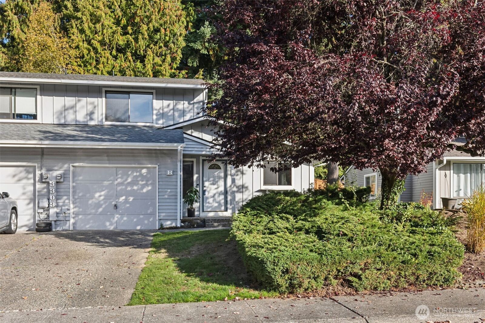 Property Photo: 3303 134th Place SW B WA 98087