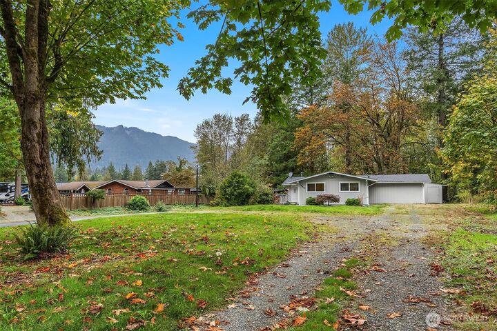 14619  442nd Avenue SE  North Bend WA 98045 photo