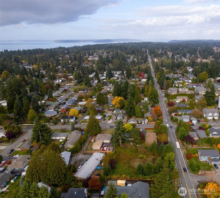 Property Photo: 22820 84th Avenue W WA 98026