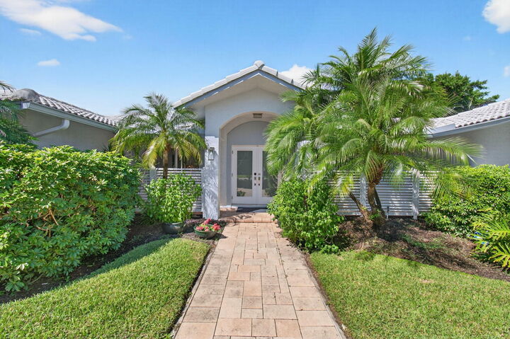 Property Photo: 3535 S Lake Drive FL 33435